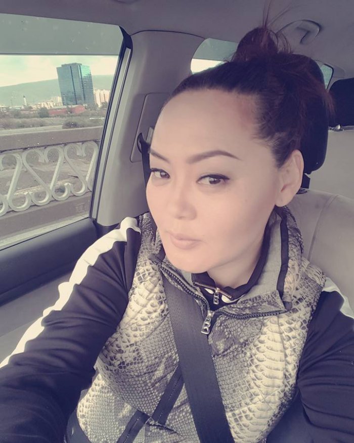 Жүжигчин Г.Ундармаагийн “шинэ төрх”